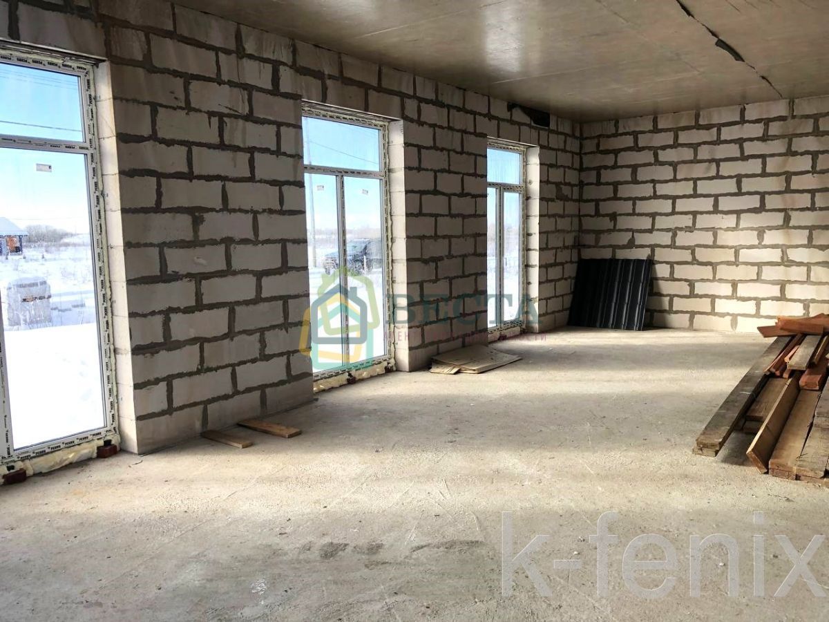 дом 240 метров, участок 10 сот